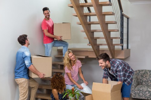 Packing boxes and moving supplies for homes and businesses in Belgravia