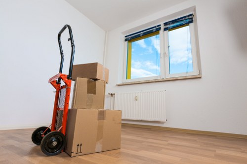 Belgravia street access considerations for a moving truck service
